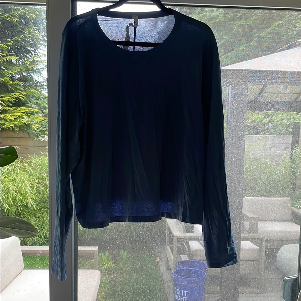 Lululemon classic fit cotton blend long sleeve